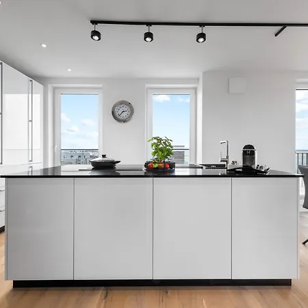 Sea Point – Traumhafter Ostseeblick Und Moderne Eleganz Im Ostseeresort *